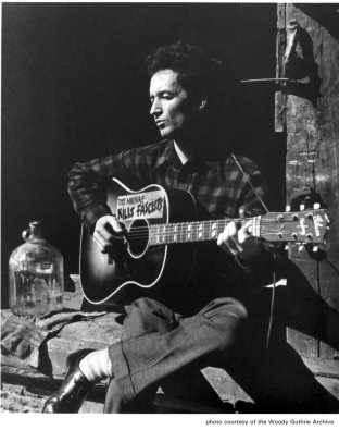 woody_guthrie